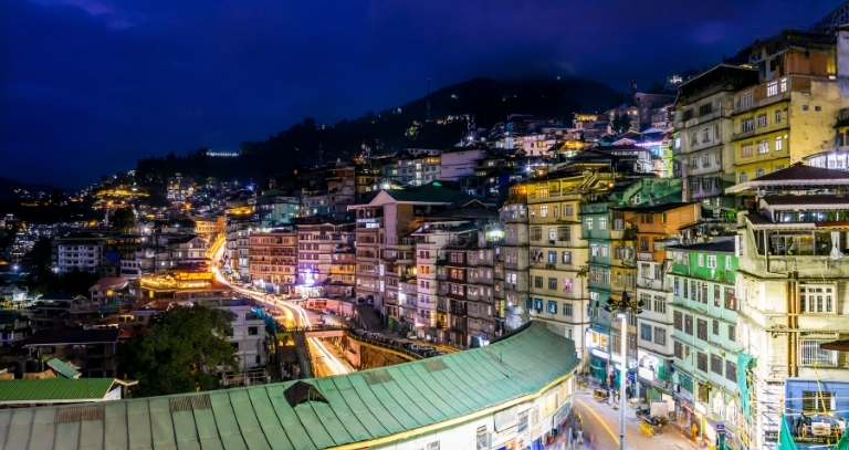 How to reach Gangtok