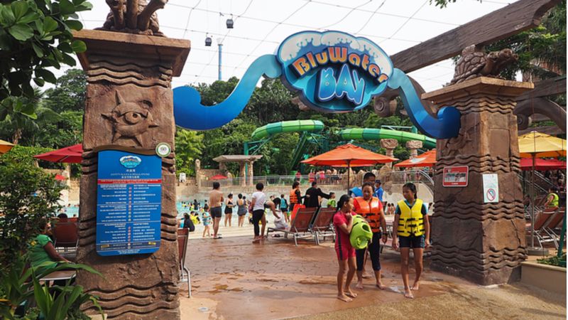 Enjoy Water Sports At Adventure Cove Waterpark