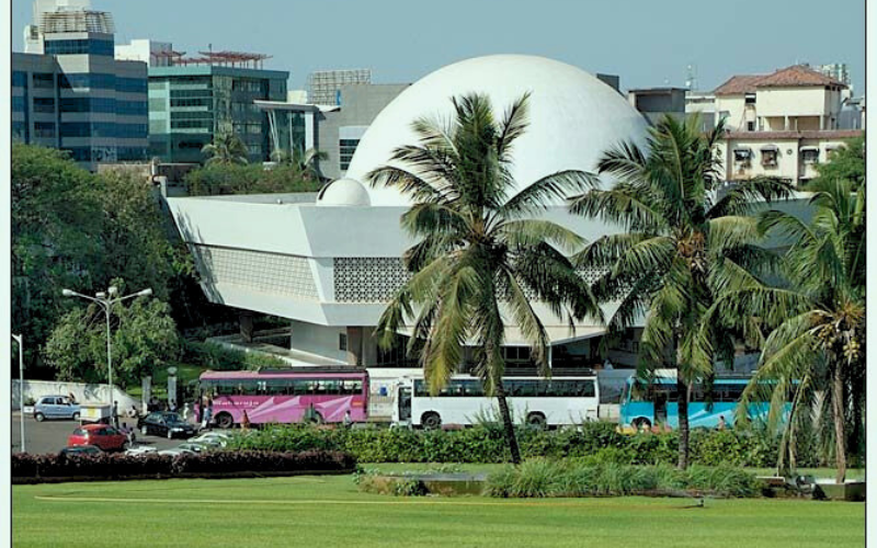 Nehru planetarium: Best Tourist Places in Delhi