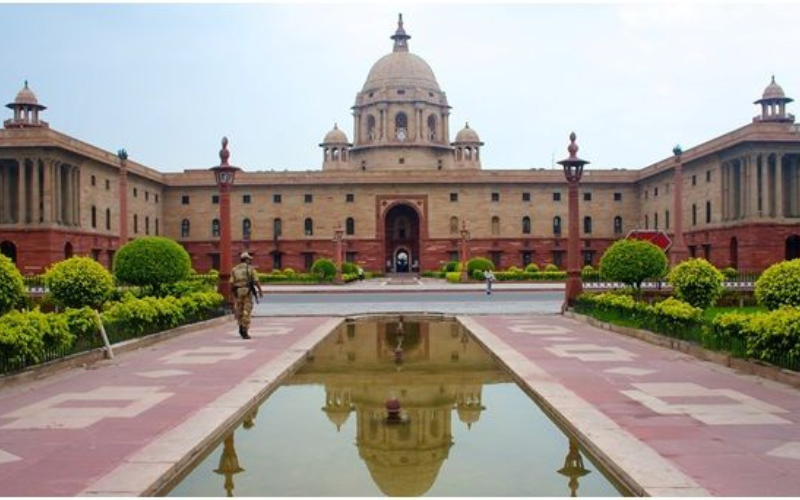 Best Tourist Places in Delhi: Rashtrapati Bhavan