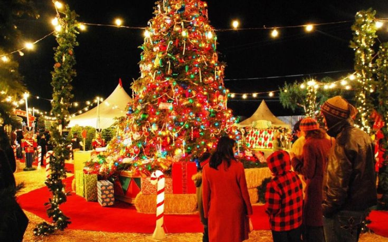 christmas celebration destinations